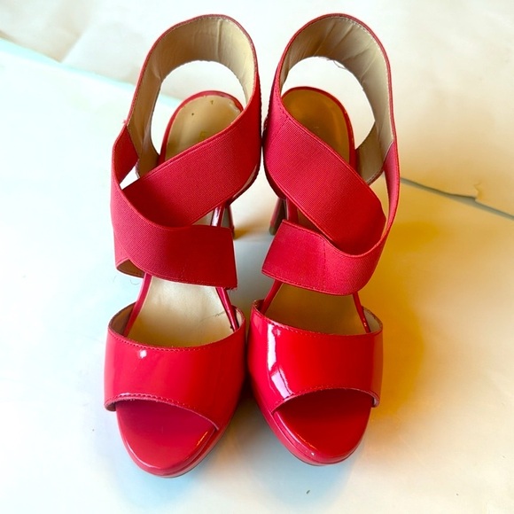 Liz Claiborne Elegant Pink Thick Strappy Open Peep Toe Heels - Picture 2 of 10